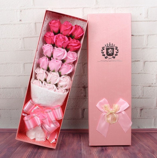 Hoa hồng sáp 18 bông 3 màu
