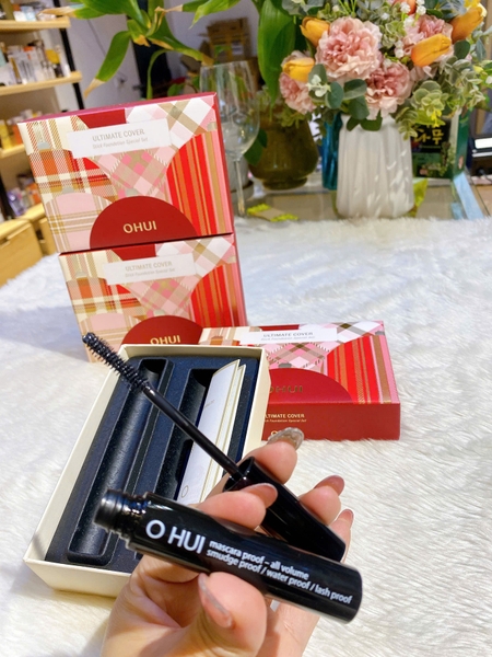 Mascara 2 đầu dưỡng mi, chuốt cong mi Ohui Dual Mascara Volume & Serum