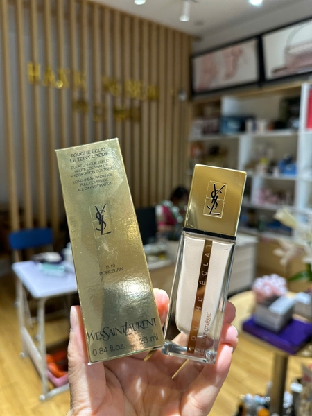 Kem Nền mỏng mịn lì YSL Nắp Vàng Touche Eclat Le Teint Foundation Fullsize 25ml B10 Porcelain
