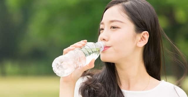 5 BÍ KÍP KHIẾN BẠN TRẺ MÃI KHÔNG GIÀ