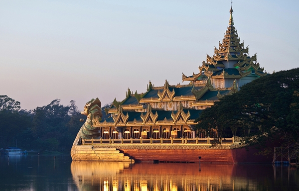 TOUR MYANMAR: YANGON - BAGO - GOLDEN ROCK