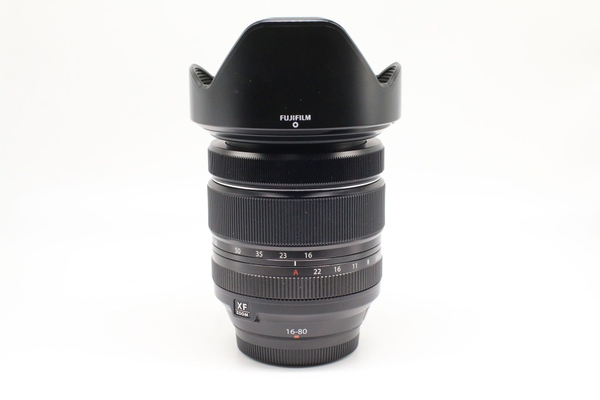 ong-kinh-fujifilm-fujinon-xf-16-80mm-f-4-r-lm-wr-kem-hood