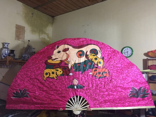 quat-mua-150