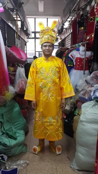trang-phuc-le-hoi-01
