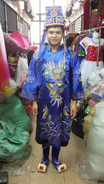 trang-phuc-le-hoi-03