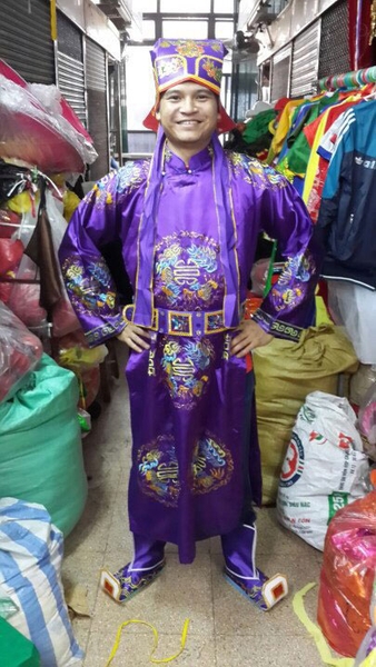 trang-phuc-le-hoi-04