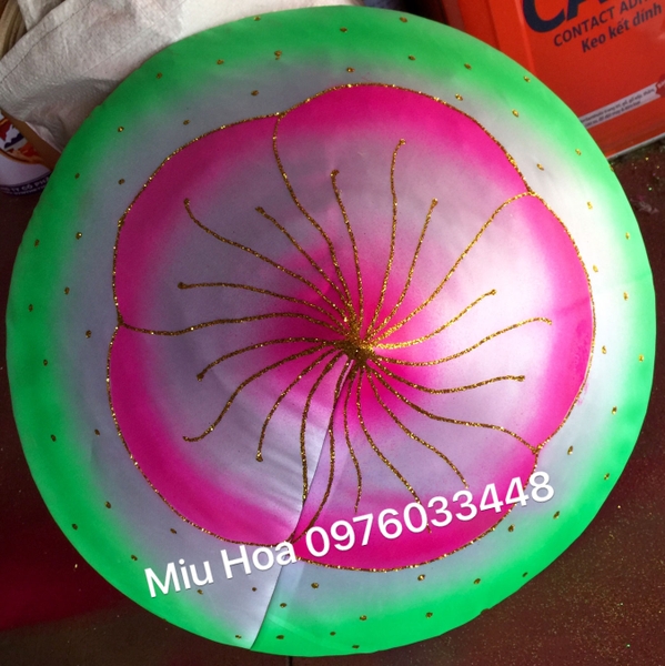 boc-non-hoa-sen-xanh-trang