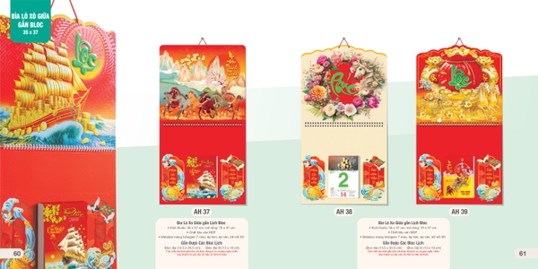 Bìa treo lịch bloc lò xo giữa AH AH37-AH49 35x37cm 2026