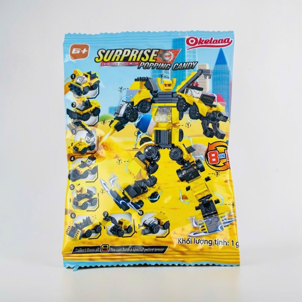 Kẹo nổ + đồ chơi xe công trình lắp ráp 8in1 biến hình robot Okelaaa 1g (30)
