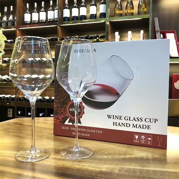 Ly rượu vang đỏ