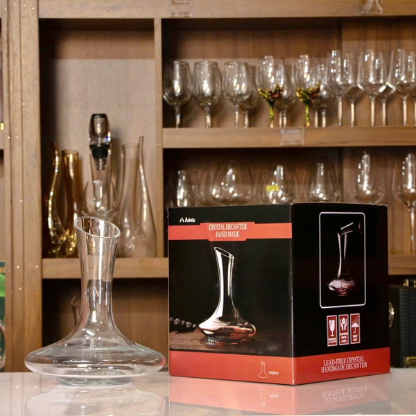 4 mẫu bình chiết rượu vang giá rẻ