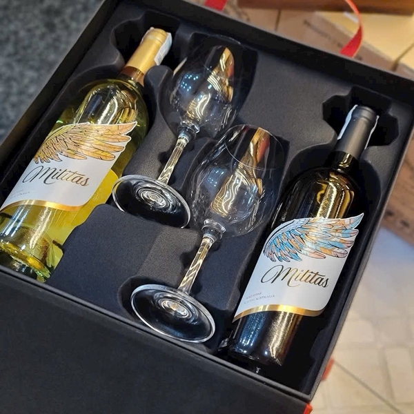 Hộp 2 chai rượu vang Militas