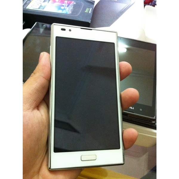 loi-mat-nguon-lg-lte-2