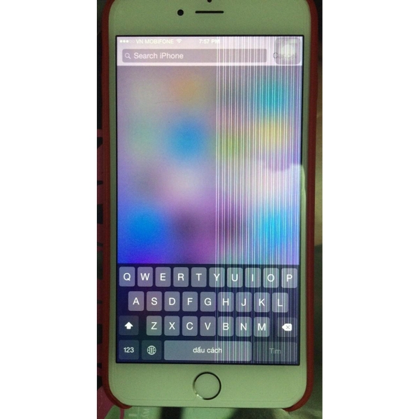 sua-loi-man-hinh-ke-soc-tren-iphone-6