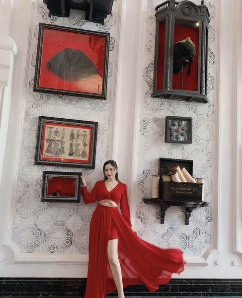 Đầm Maxi Vàng/Đỏ Hở Bụng Tay Dài DM123