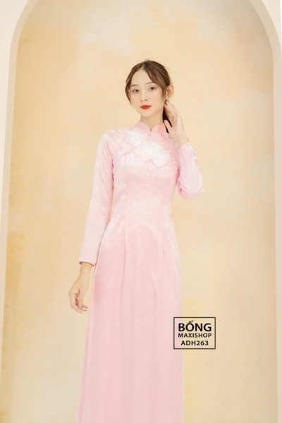 Áo dài cô dâu nữ gấm 4 tà hồng kết hoa trắng ADH263
