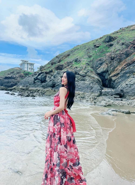 Đầm Maxi Hoa Dây Dài Hồng Ruốc H0389