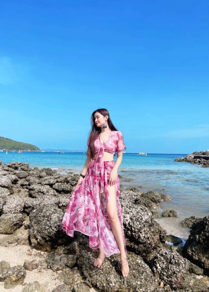 Đầm Maxi Set Bikini Áo Choàng Hoa Hồng DM812