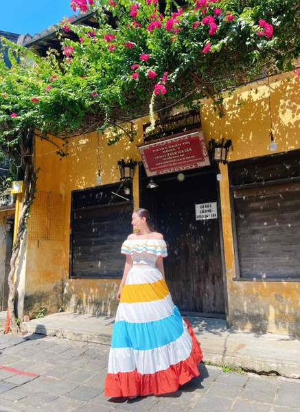 Đầm Maxi Set Trễ Vai Tầng 4 Màu DM732