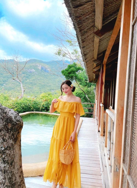 Đầm Maxi Trễ Vai 3 Tầng Bèo Vàng DM750