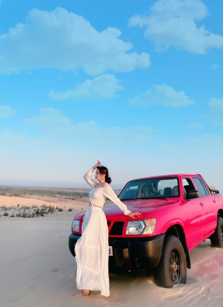 Đầm Maxi Set Áo Dây Rút Ngực Trắng DT738