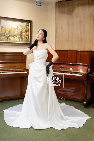 Váy cưới phi nhật cup ngực trắng tà bèo nơ lớn dáng A MCD673