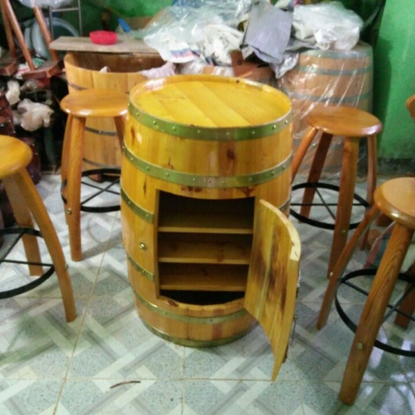 Bàn trang trí