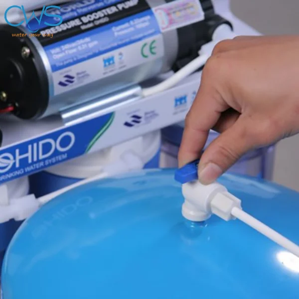 Máy lọc nước nổi bọt khí do bình áp hoặc màng RO bị tích tụ khí