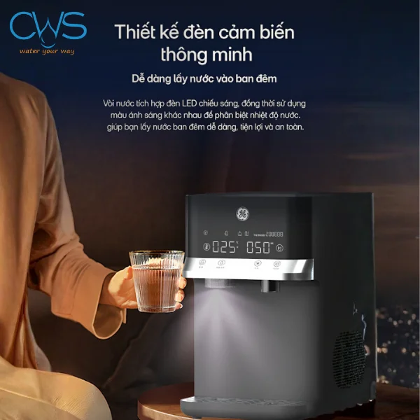 Đèn cảm biến thông minh trên máy lọc nóng lạnh GE CTS20