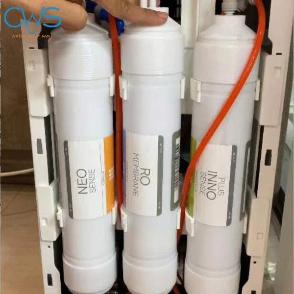 Máy lọc nước Coway chảy yếu có thể kiểm tra các đường ống dẫn