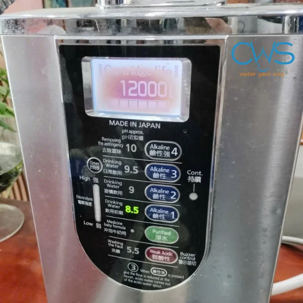 Màn hình LCD Panasonic TK-AS66 bị trầy, không hiện rõ nét