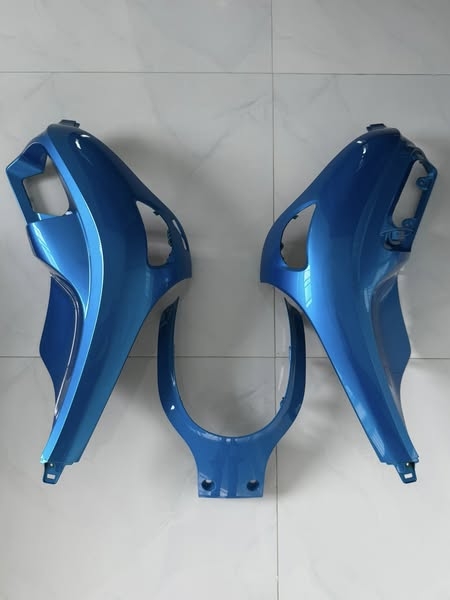 bo-nhua-scoopy-2025-chuan-form-zin-mau-sac-thoi-thuong-thay-nhanh-tai-cho