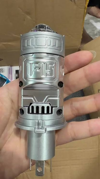 den-bi-led-mini-titan-f15-v2-chan-h4-chinh-hang-lap-zin-khong-cat-day-tai-da-nan