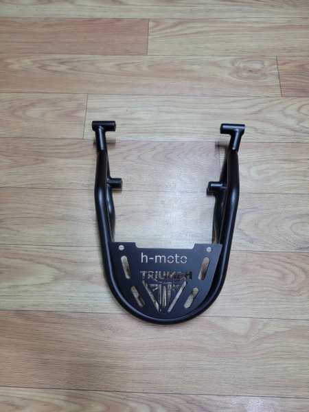 phu-kien-cho-xe-triumph-speed-400-tien-ich-an-toan-dang-cap