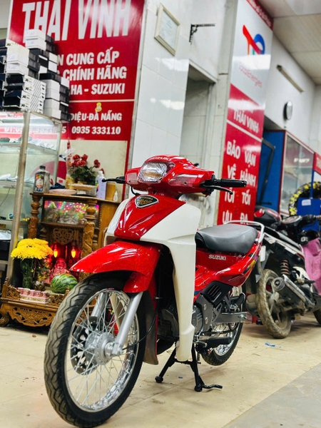 phuc-dung-suzuki-rgv-120-hoi-sinh-huyen-thoai-2-thi-bat-tu