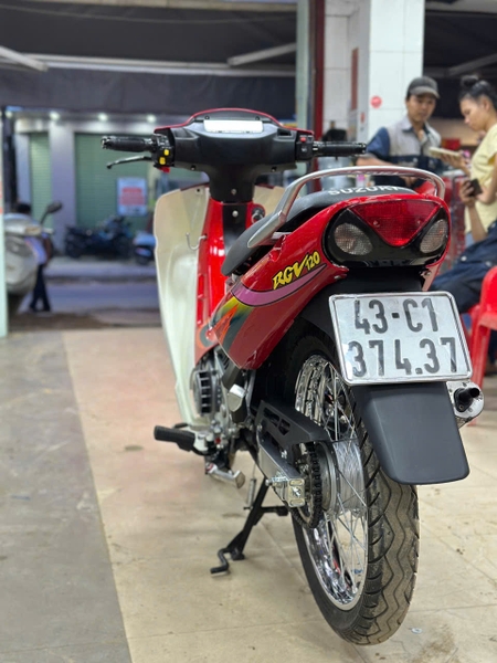 Phục dựng Suzuki RGV 120 – Hồi sinh huyền thoại 2 thì bất tử . Sửa Xe ...
