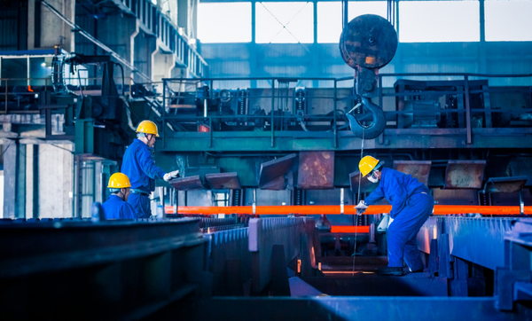 Trao cơ hội việc làm cho hàng nghìn lao động phổ thông