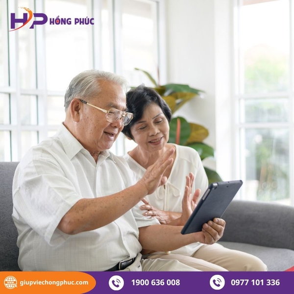 Chăm sóc người già tại nhà sao cho đúng cách?