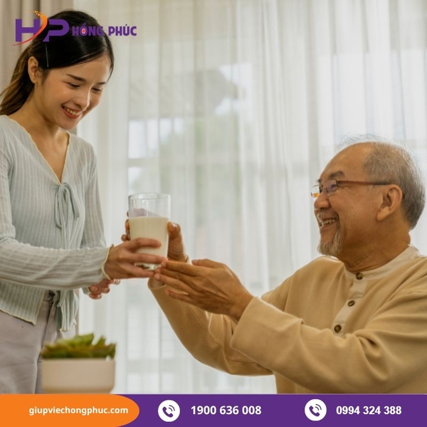 Top 5 loại sữa cho người già "cực kỳ" tốt