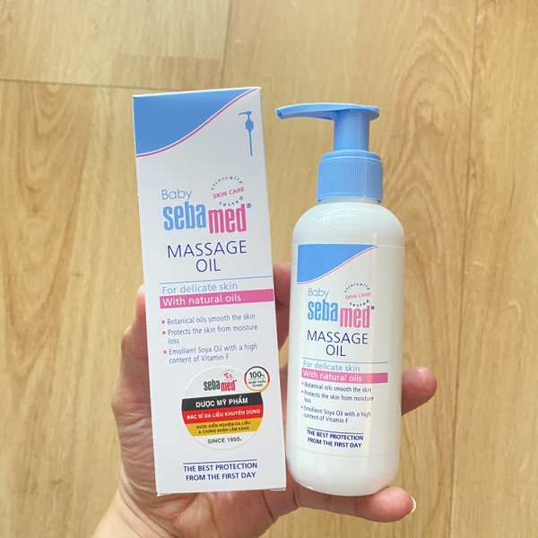 Dầu massage đa năng cho bé Sebamed pH5.5 Baby Soomthing Massage Oil 150ml