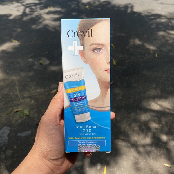 Gel rửa mặt, dưỡng da, ngừa mụn Crevil Total Repair Q10 Face Wash Gel 200ml