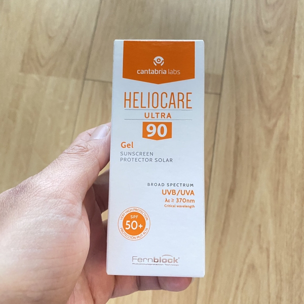 Gel Chống Nắng Heliocare Ultra 90 Gel 50ml - dành cho da sau khi bắn laser