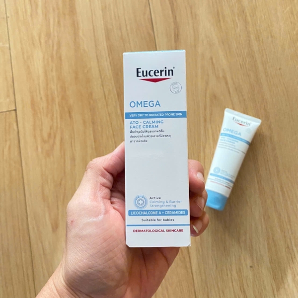 Kem dưỡng da mặt Eucerin Omega Ato Calming Face Cream 50ml