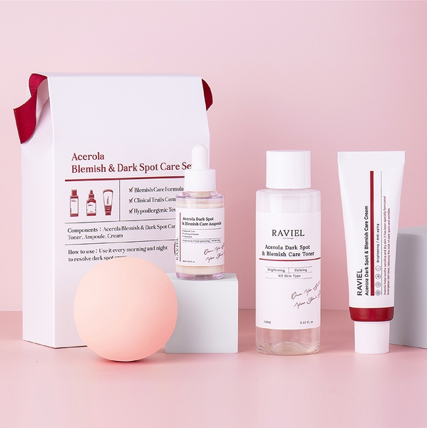 Kem dưỡng trắng giảm thâm nám, tái tạo da Raviel Acerola Dark Spot Blemish Care Cream 50ml
