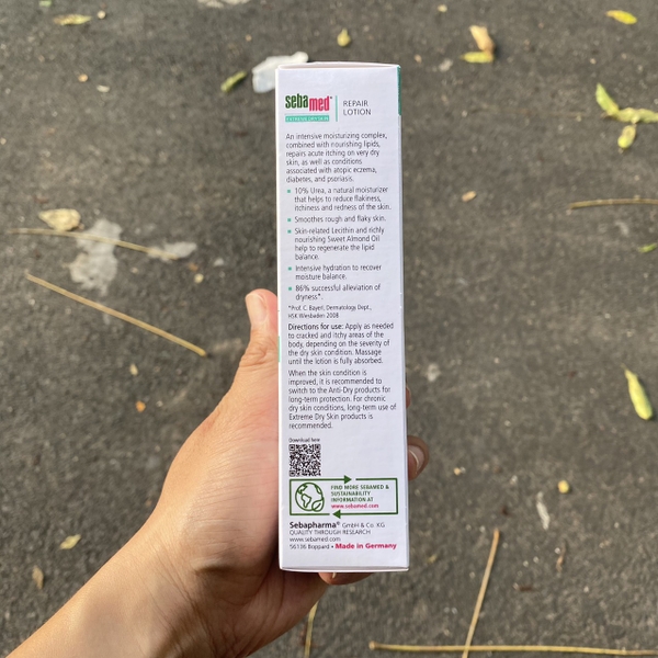 Sữa dưỡng thể giảm khô ngứa Sebamed Extreme Dry Skin Repair Lotion 200ml - cho da khô, da cơ địa
