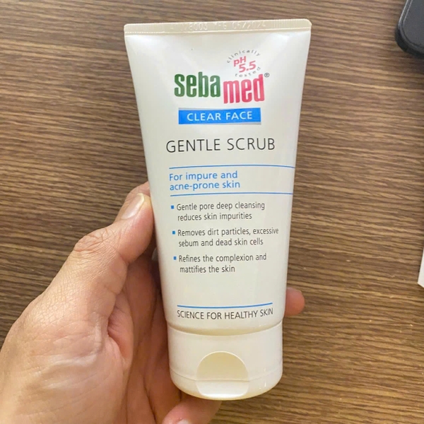 Tẩy tế bào chết Sebamed pH5.5 Clear Face Gentle Scrub 150ml