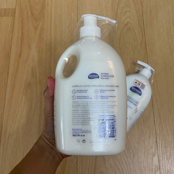 Sữa tắm Redwin Sorbolene body Wash With Vitamin E 500ml - làm sạch và cân bằng độ ẩm