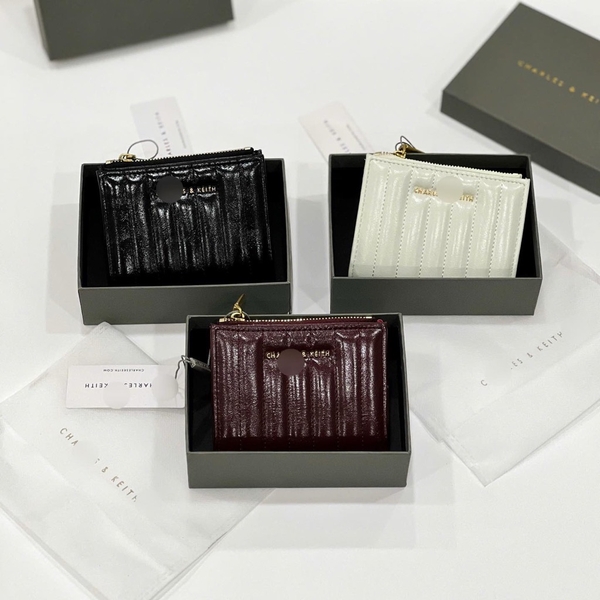 c-nk-donna-crinkle-effect-panelled