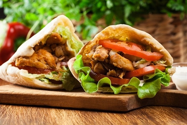 BÁNH MỲ DONER KEBAB LÊN NGÔI TRÊN THỊ TRƯỜNG VIỆT NAM