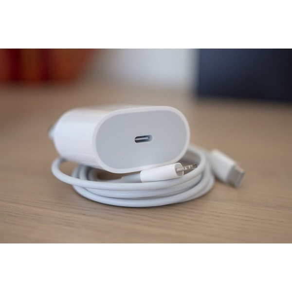 coc-sac-iphone-11-18w-tm-sac-nhanh-full-box